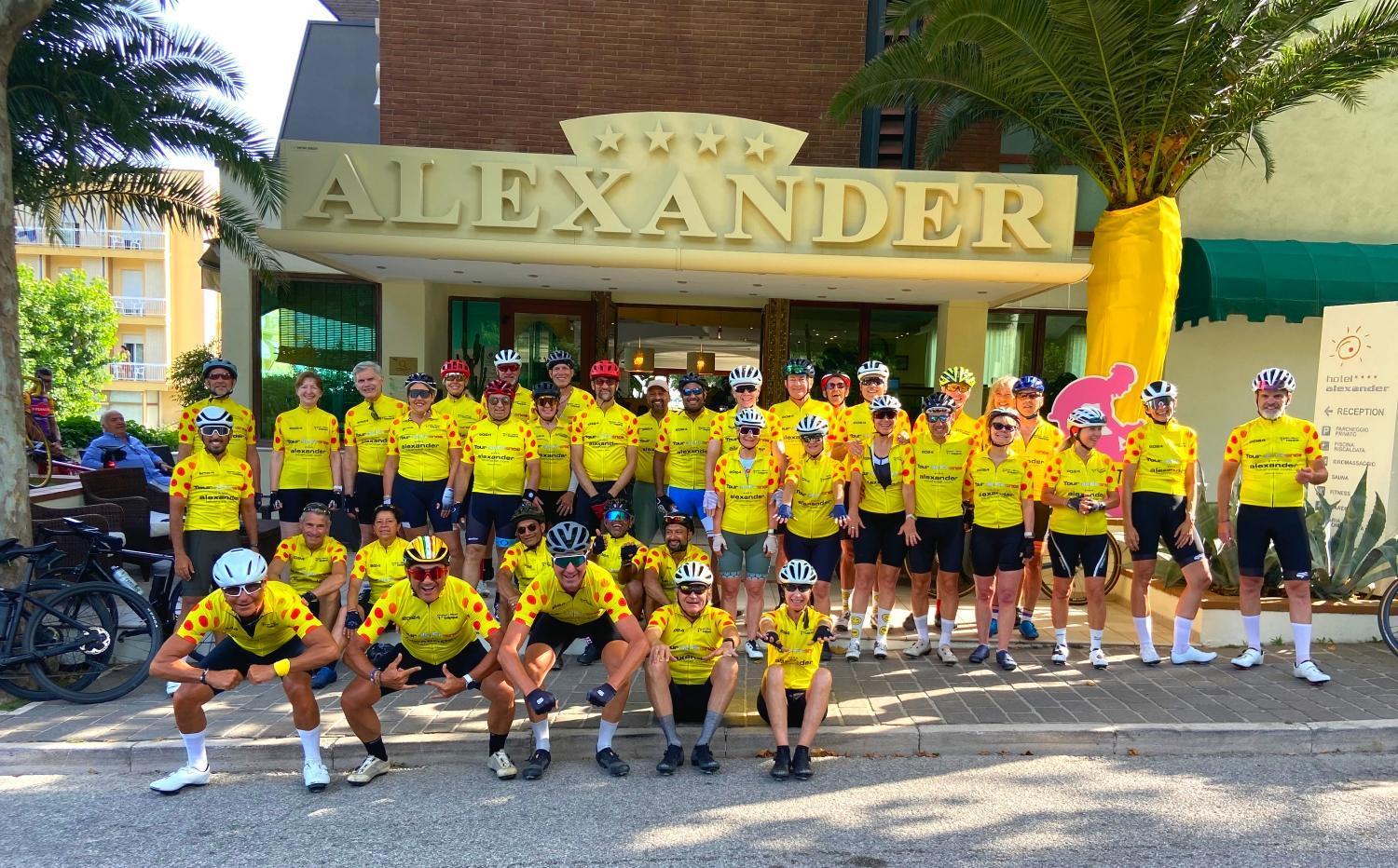 Hotel Alexander Gabicce Mare Εξωτερικό φωτογραφία