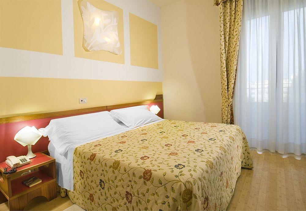 Hotel Alexander Gabicce Mare Εξωτερικό φωτογραφία
