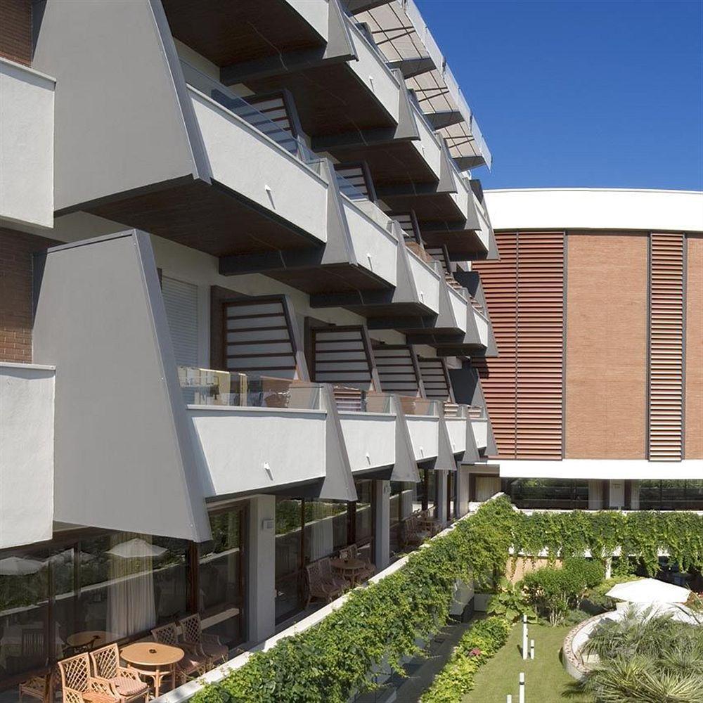 Hotel Alexander Gabicce Mare Εξωτερικό φωτογραφία